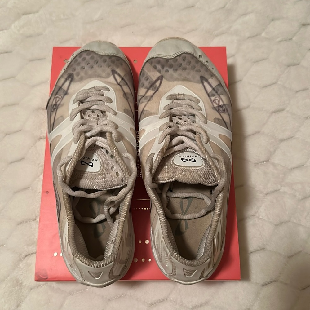 Nfinity vengeance cheer shoes in white.
